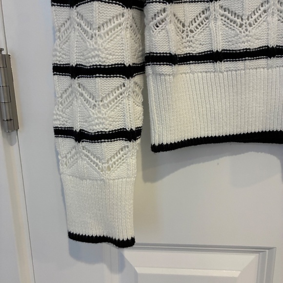 Gap Pointelle Knit White Striped Cotton Sweater M - Picture 6 of 7